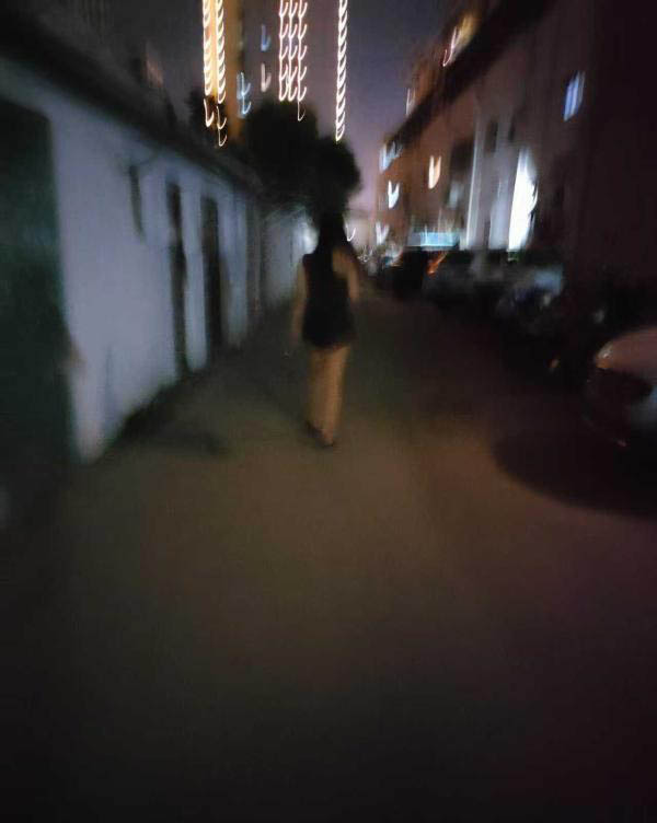 24岁妹妹-买色网