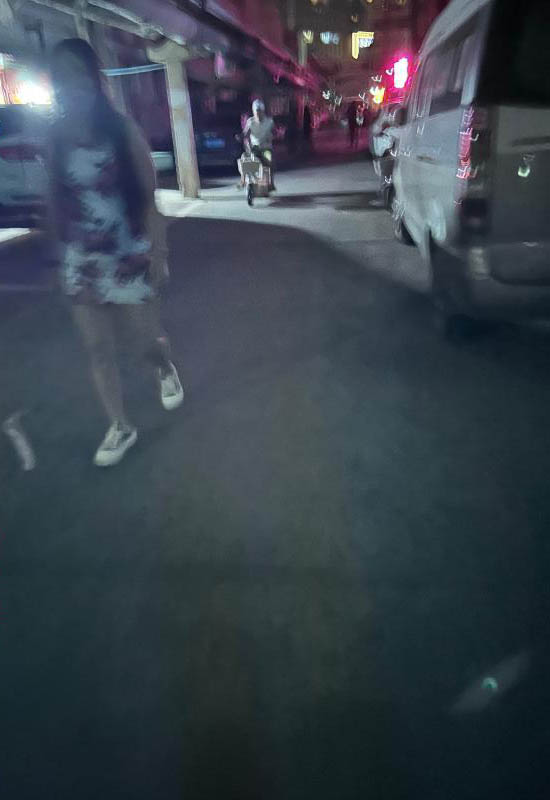新港一小区站街-买色网