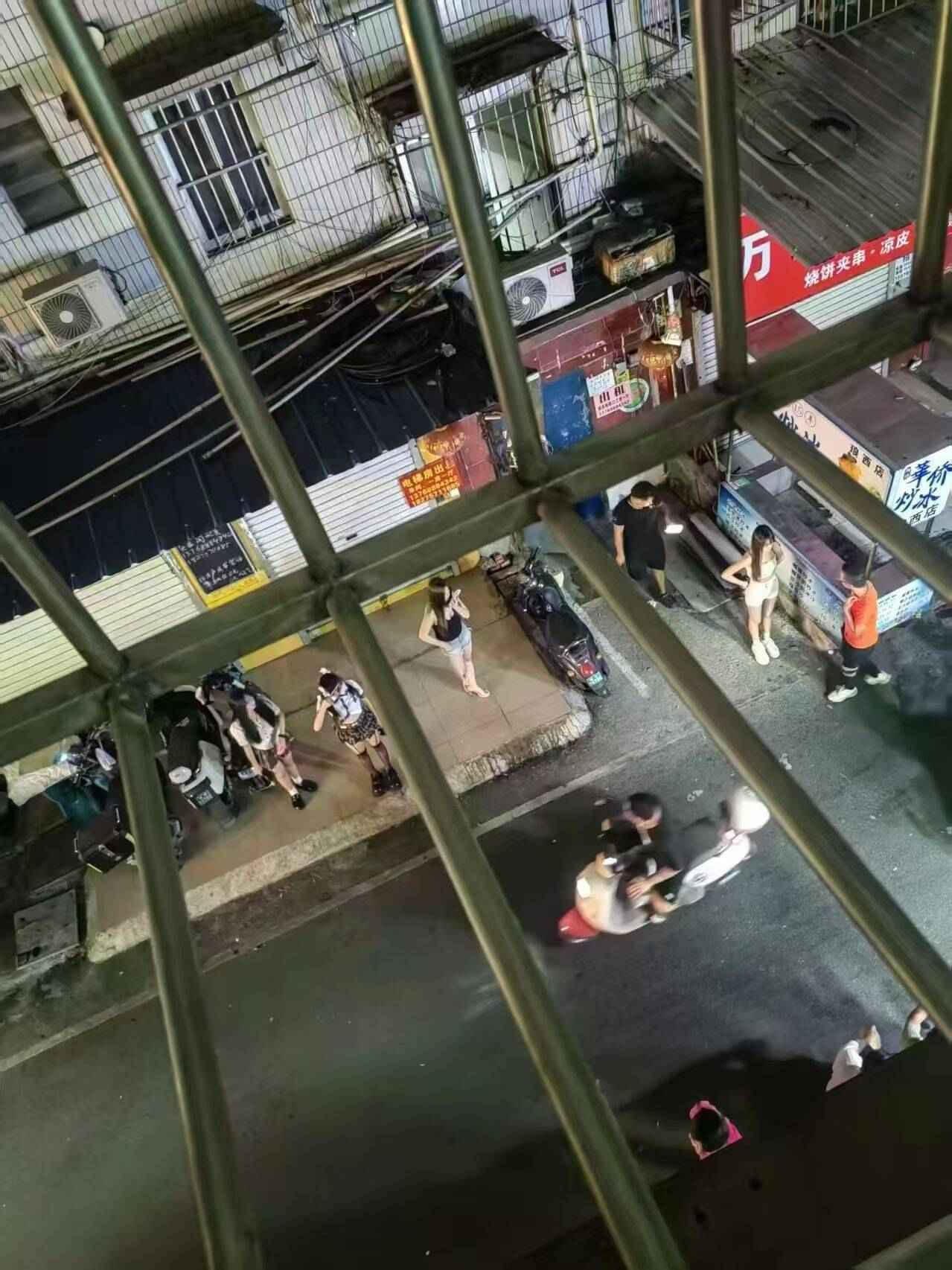 琅西夜场-买色网