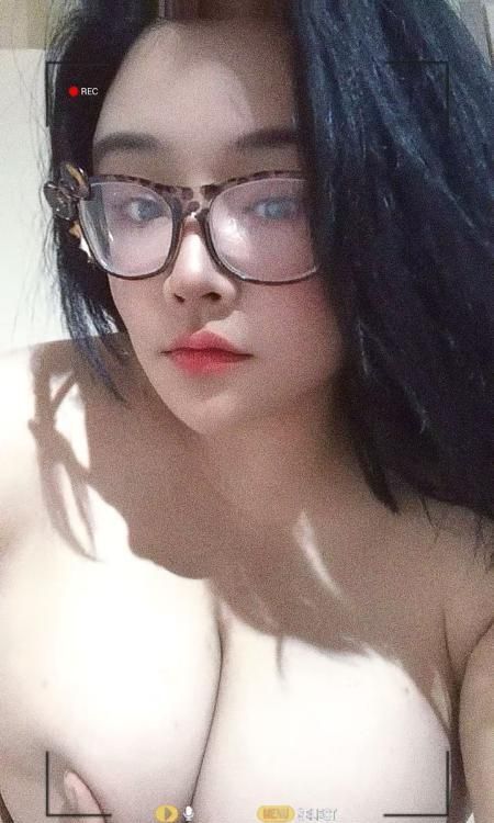 南郊巨乳lisa-买色网