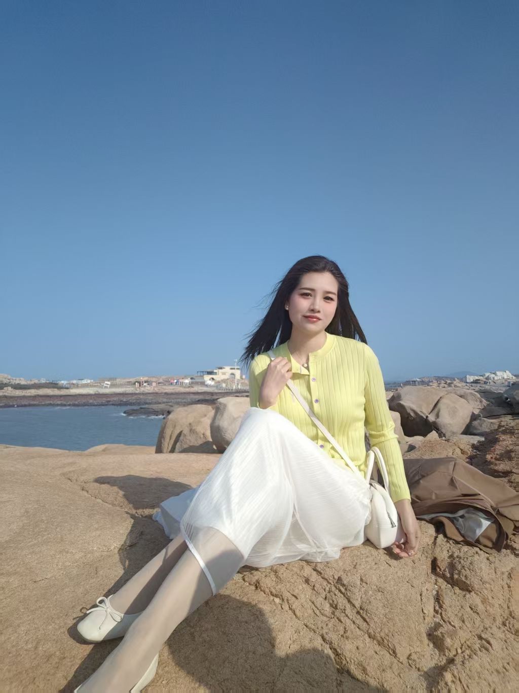 西山区小少妇兰欣-买色网