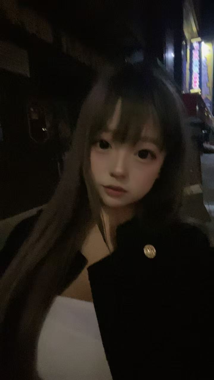 肤白年轻嫩妹-买色网
