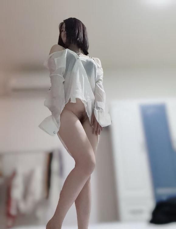 三点粉粉小骚妇-买色网