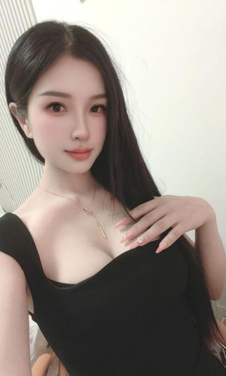 肤白美胸御姐婷儿-买色网