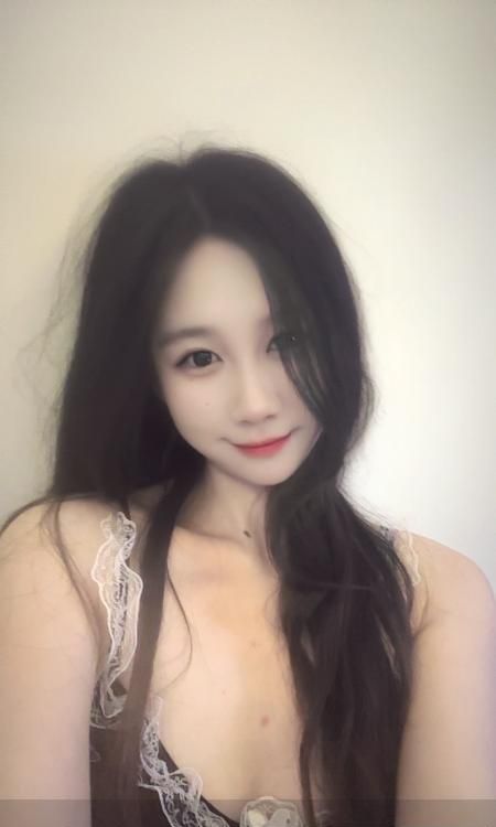 吴中身体敏感骚妹橙橙-买色网