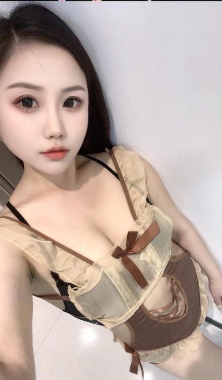 南站深喉毒龙骚御姐-买色网