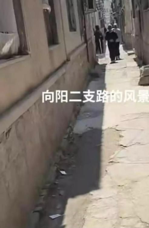青岛巷子-买色网