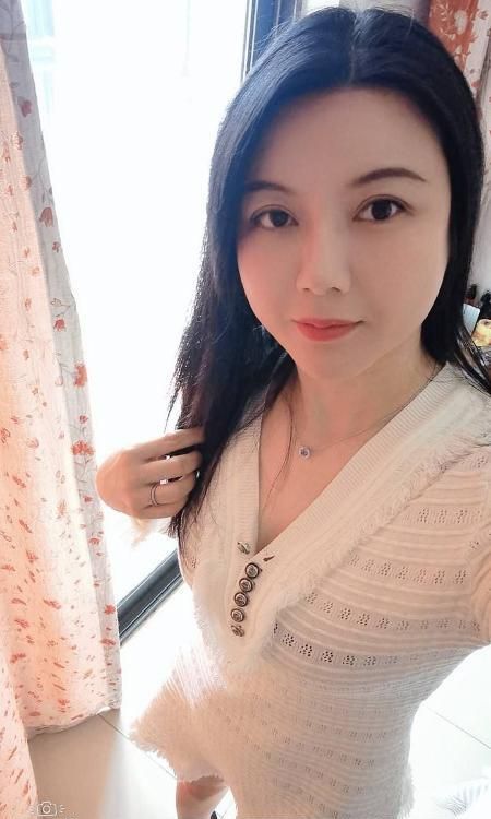园区大奶少妇啊朱-买色网
