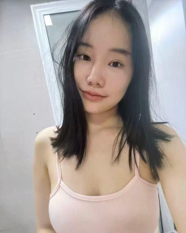 肥臀嫩妹甜甜-买色网