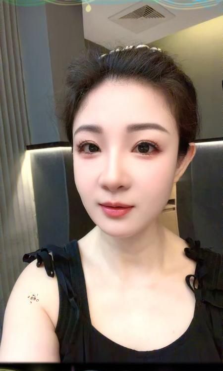 汉阳邻家妹妹-买色网