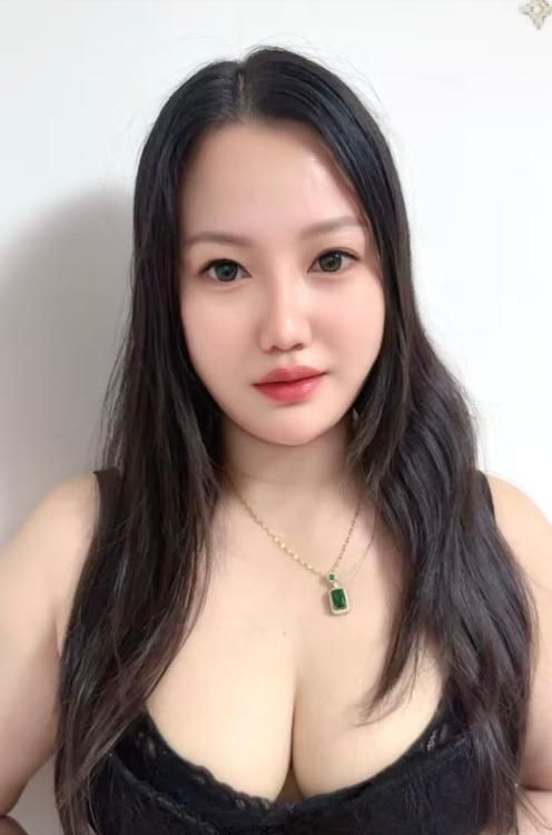 长腿翘臀少妇-买色网