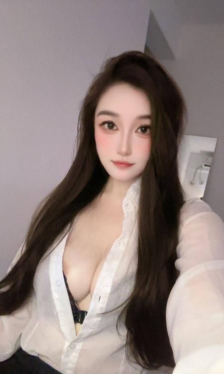 天河丰满大波李欣冉-买色网