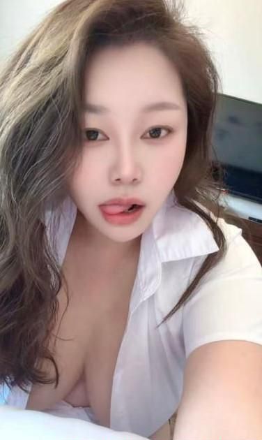SM大奶风骚少妇-买色网