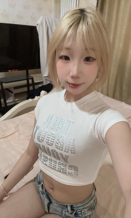 朝阳小呆小萝莉-买色网