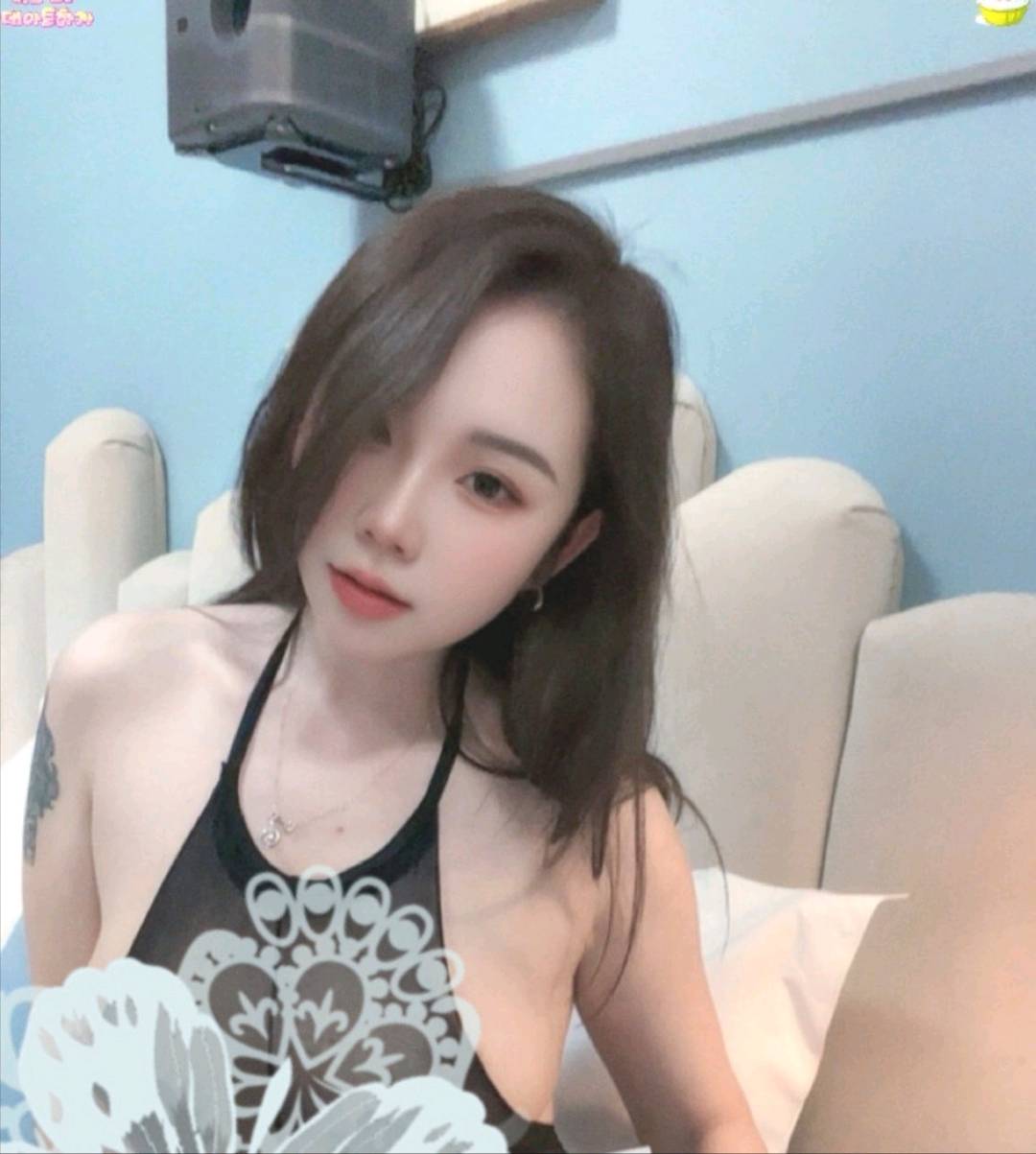 秦淮瑶瑶-买色网