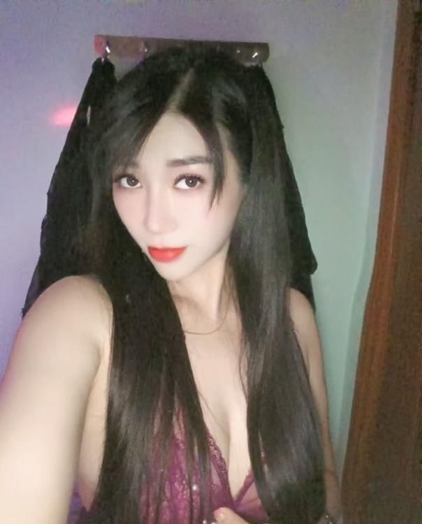 性瘾荡妇花妹-买色网