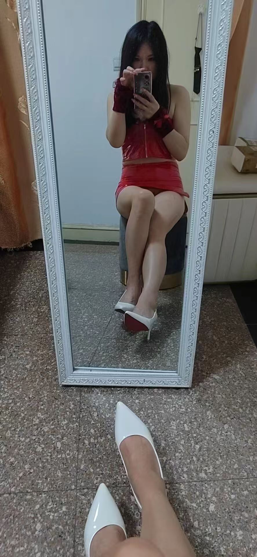 皮裙情趣战神-买色网