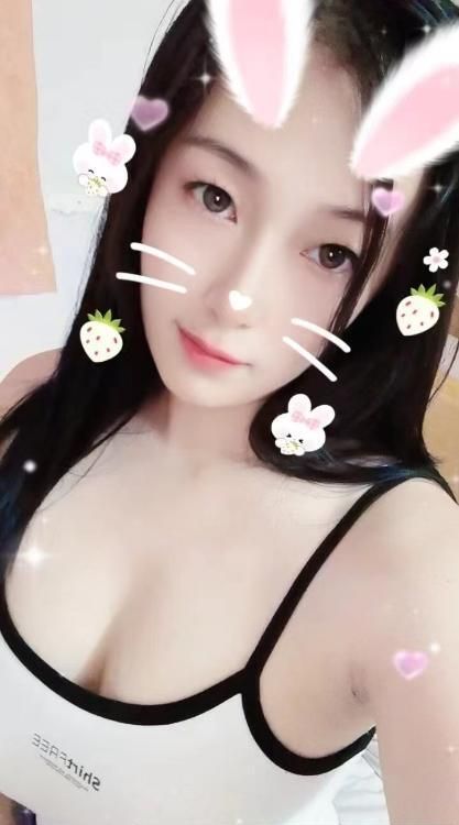 韵味十足会技能的妞儿-买色网