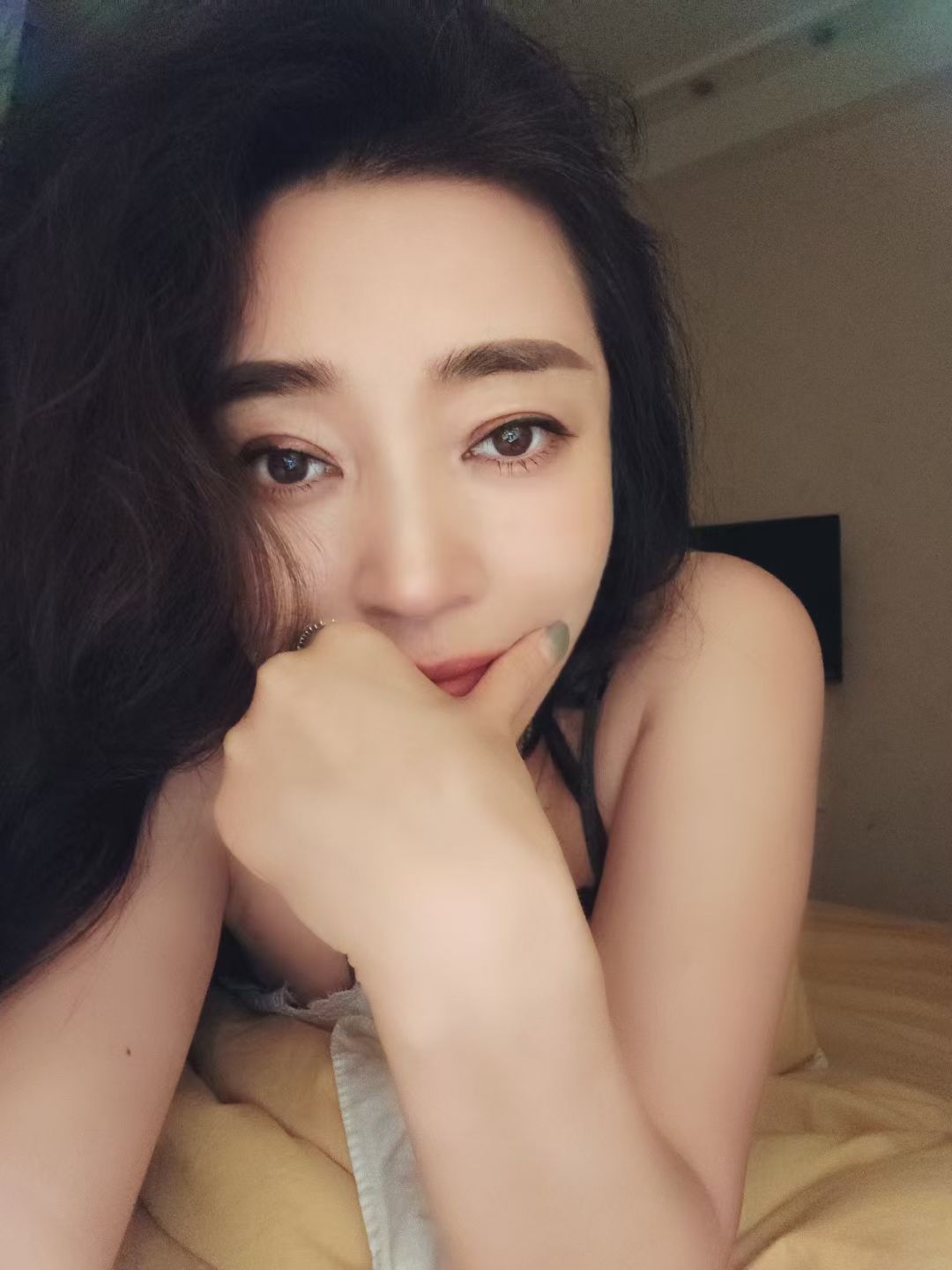 黄泥磅鱼美人-买色网