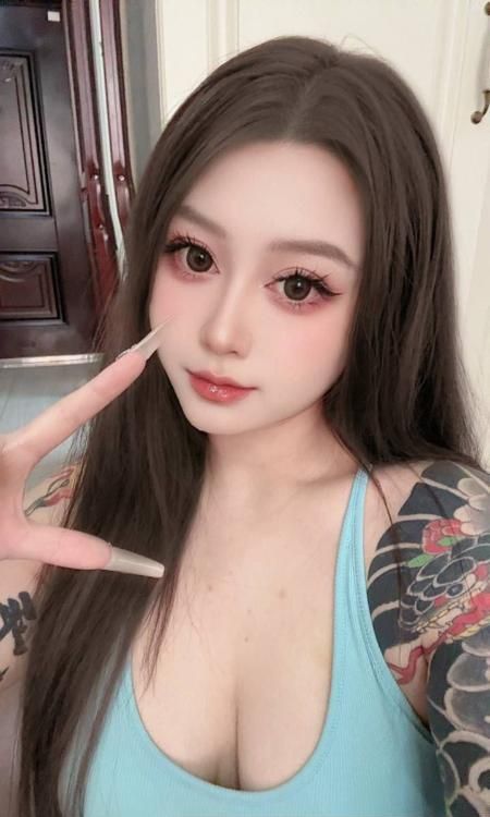 情趣诱惑符文战士露娜-买色网