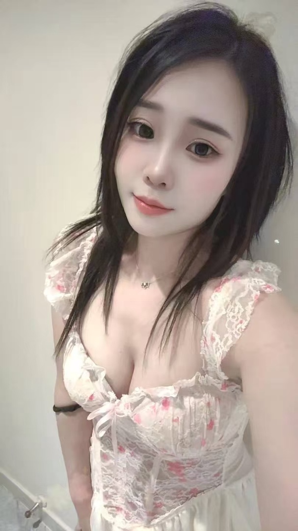 可舌吻69莞式小女友-买色网
