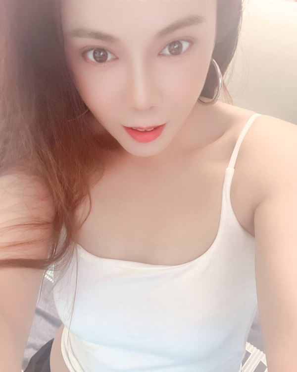 三通骚浪少妇娜娜-买色网