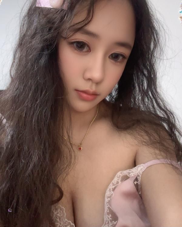 夫子庙大胸小姐姐-买色网