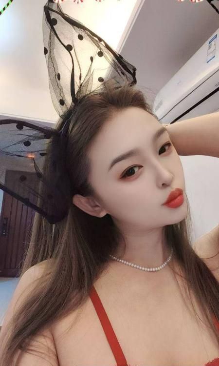 龙华巨乳小姐姐-买色网