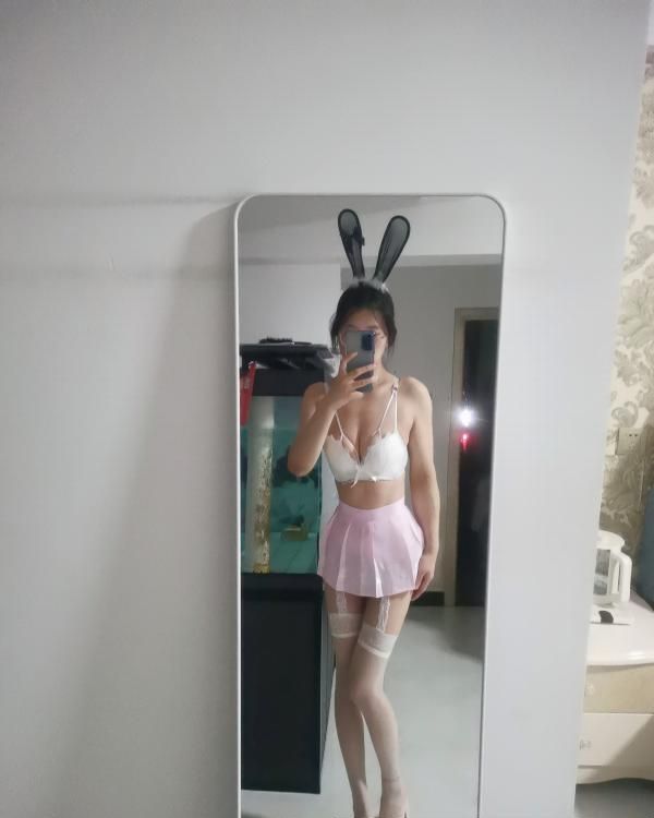 二刷御萝榨汁姬鱼儿-买色网