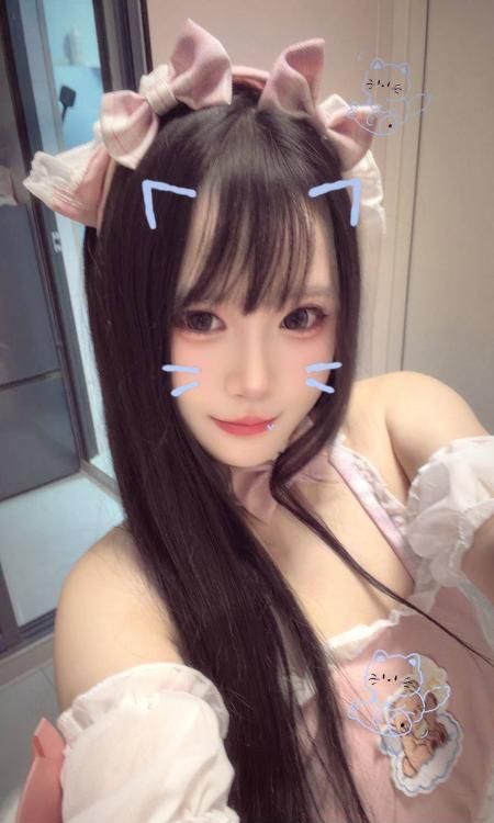 开朗美女狗儿老师-买春楼