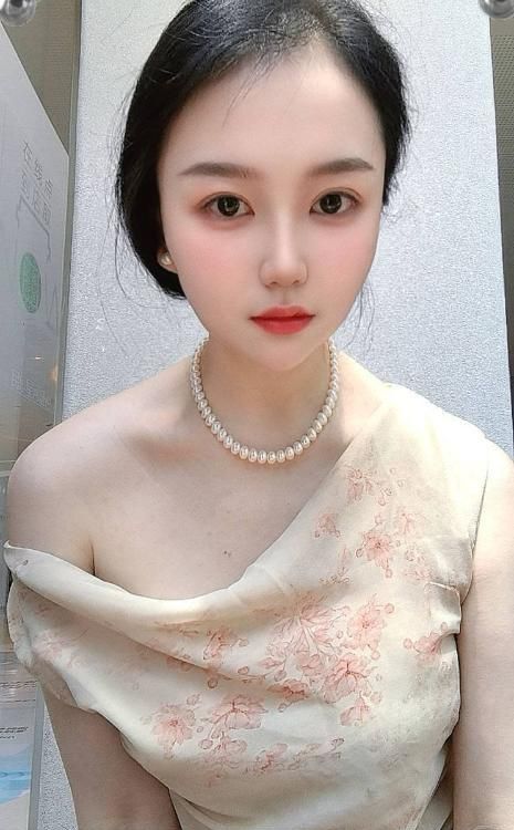 龙华潮喷女神小丽-买色网