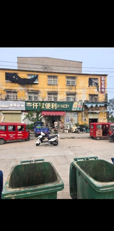 港区张庄镇-买春楼
