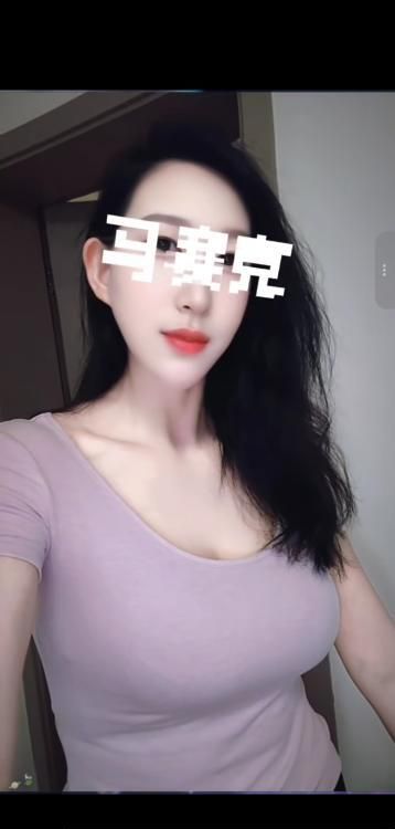 神似JULIA的小芳配图2
