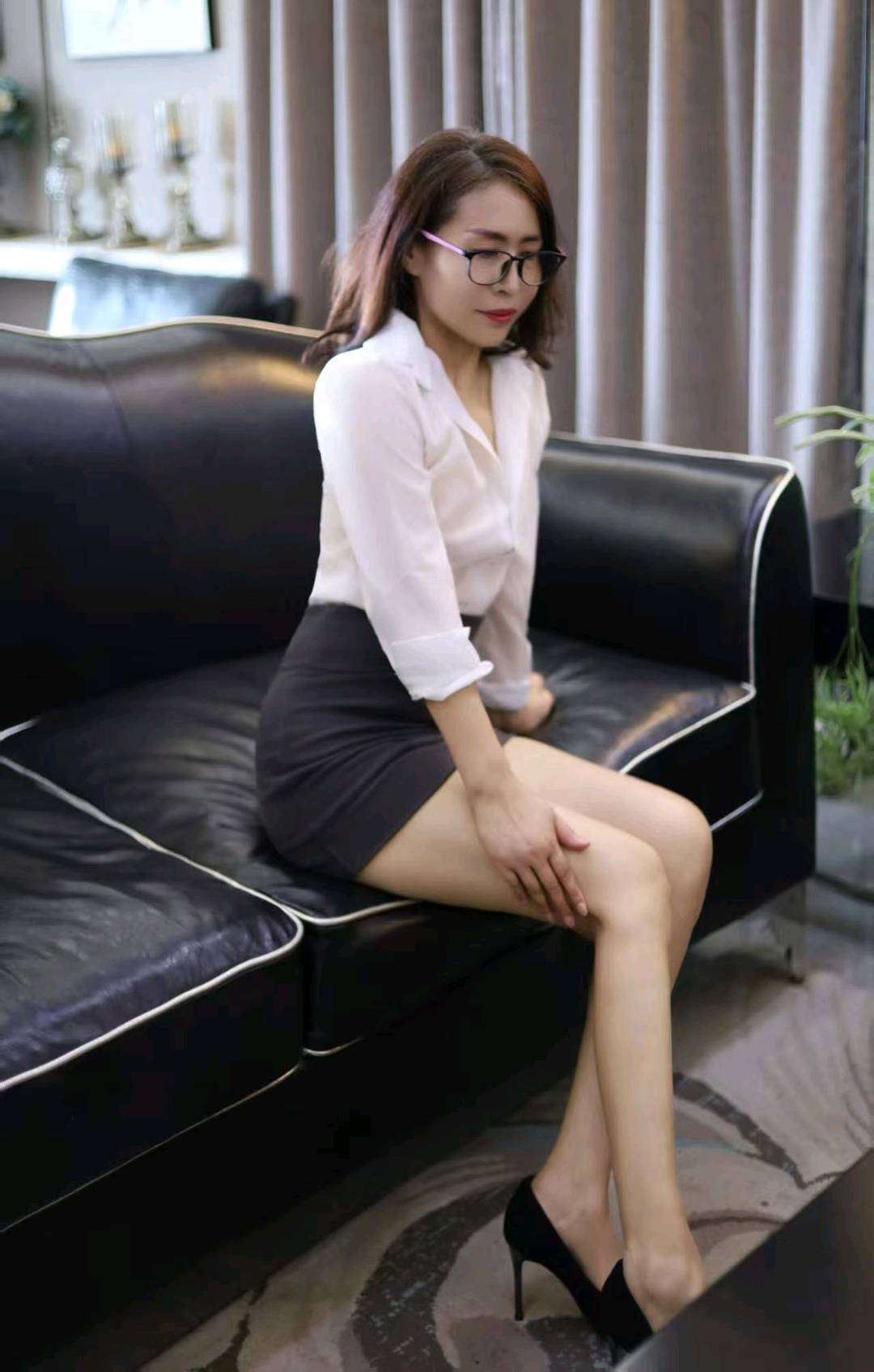 sm三通服务型熟女-买色网
