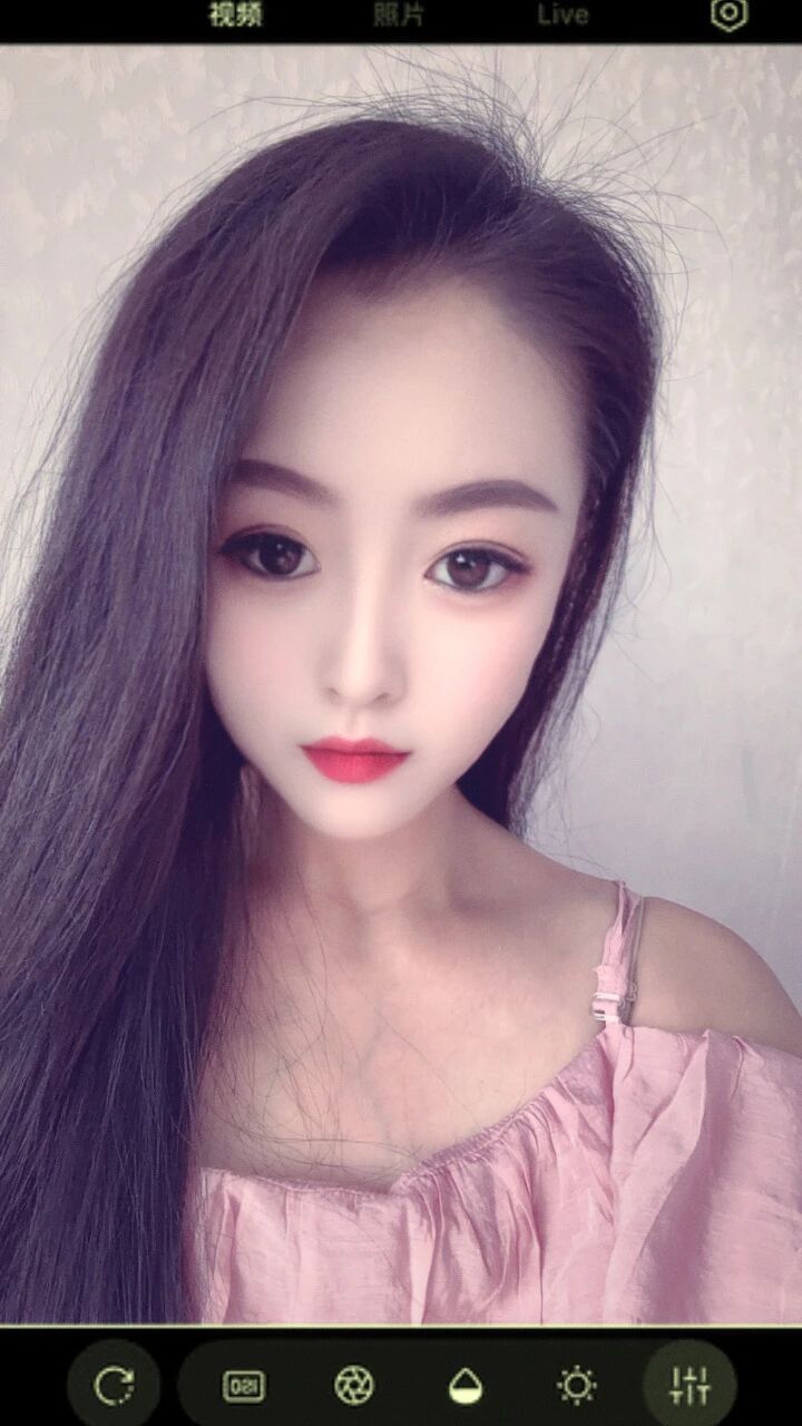 精神小妹夏夏-买色网