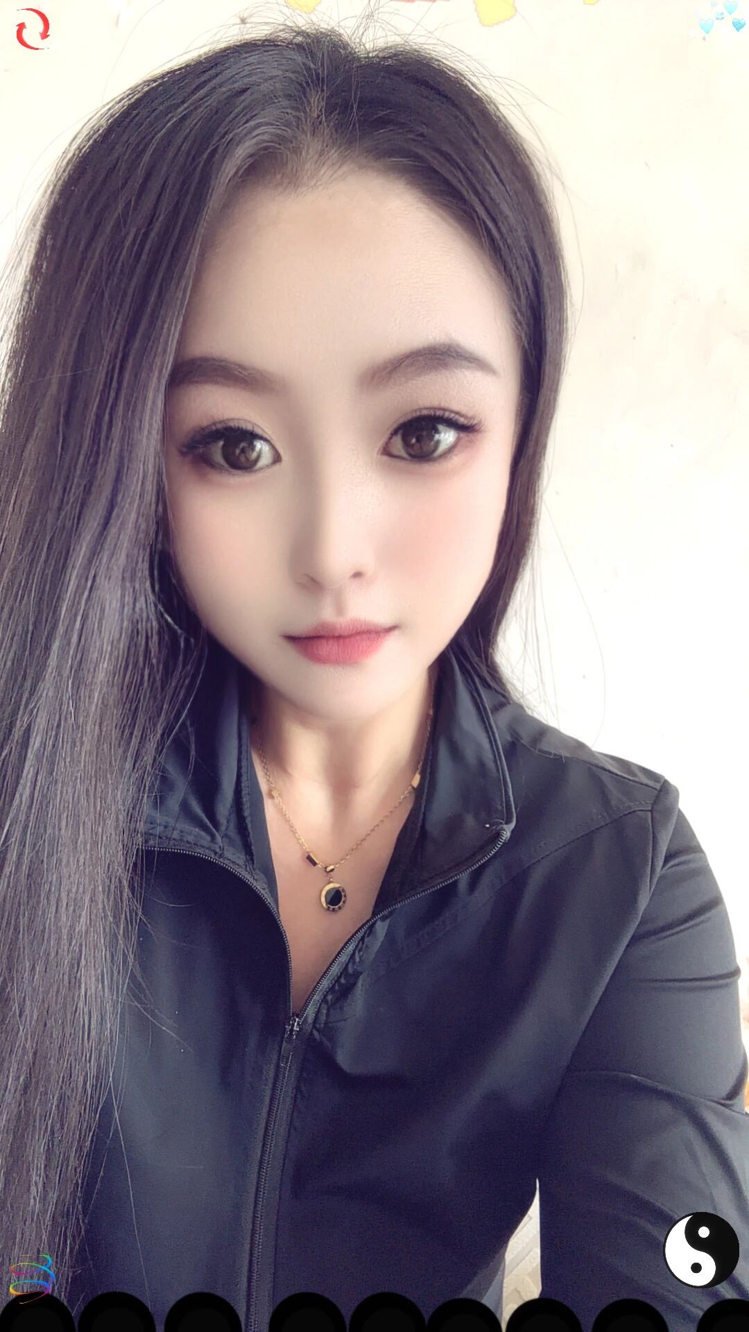 精神小妹夏夏配图2