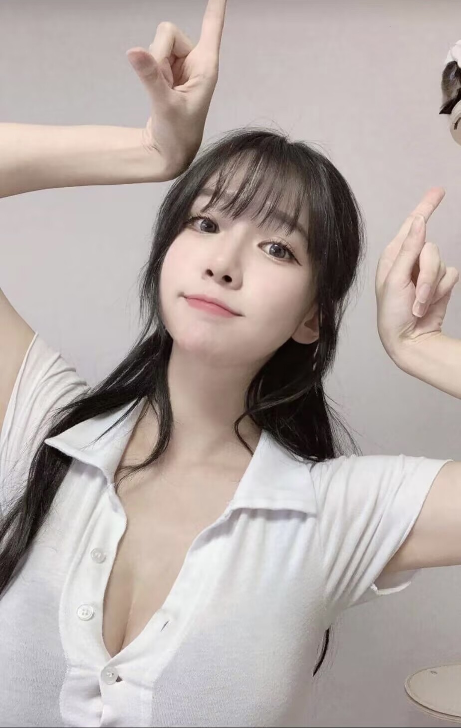 宝山区翘乳型的妖艳货-买色网