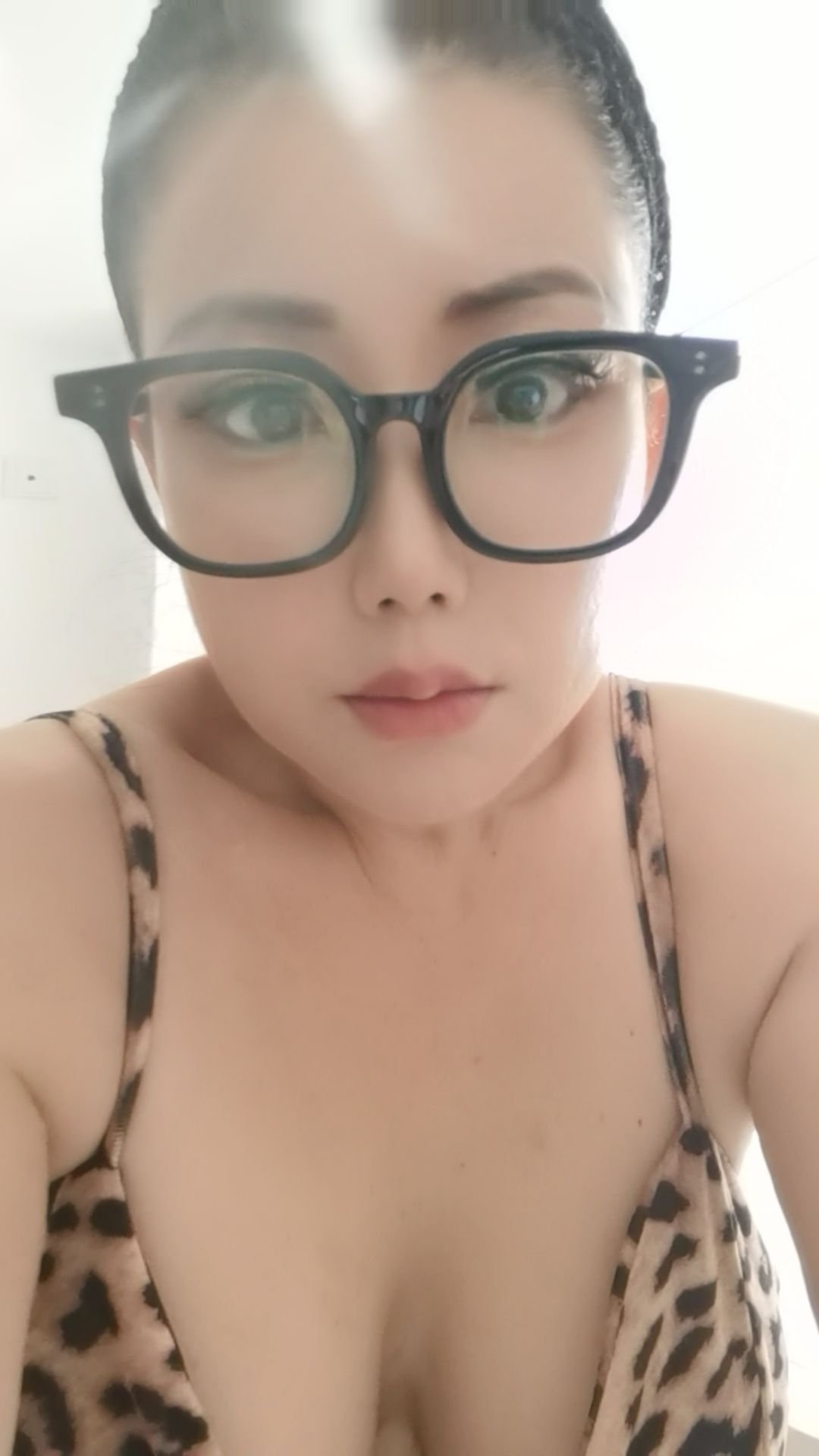 长沙河西少妇-买色网