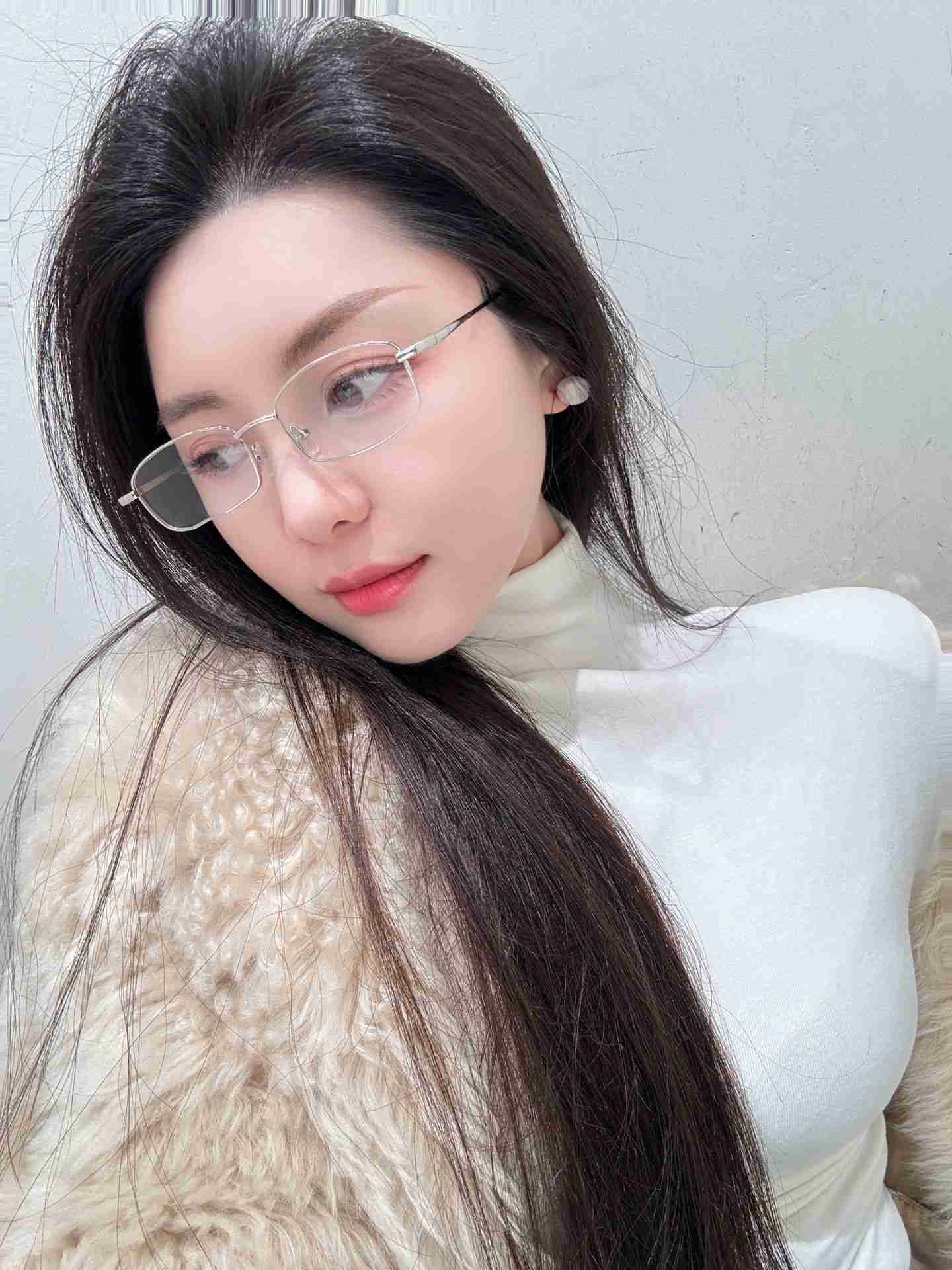 蓝天宝儿-买色网