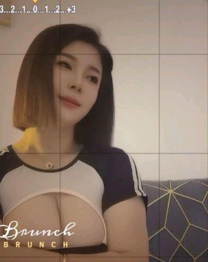 可角色扮演的御姐-买色网