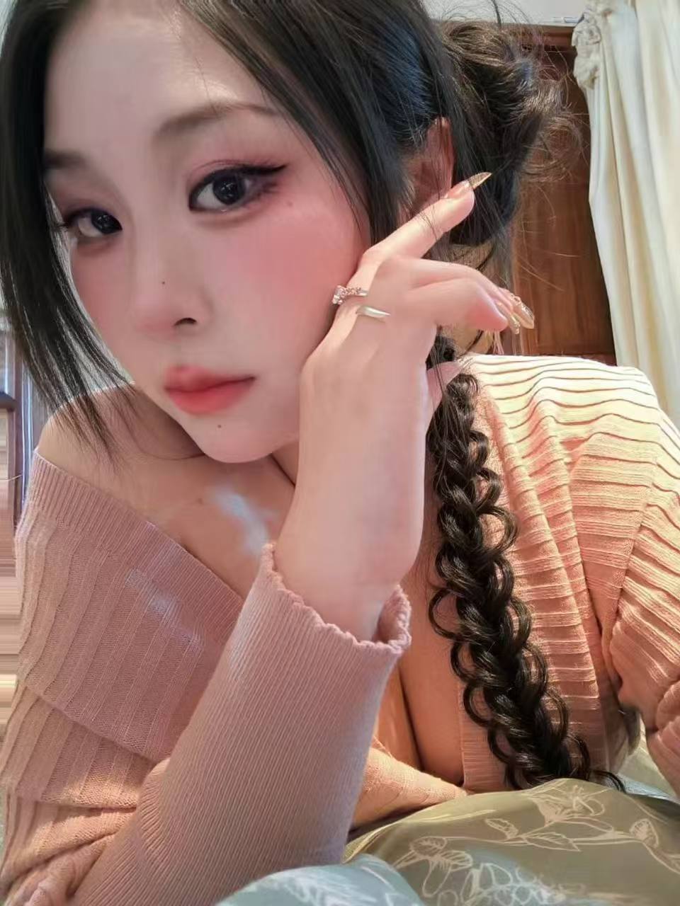 建邺粉嫩水磨白虎妹-买色网