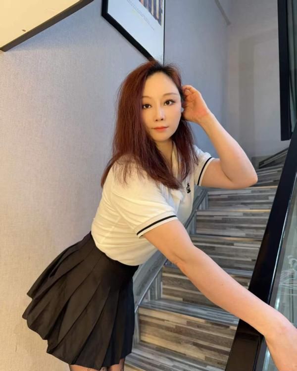 荔湾水床流星雨少妇配图2