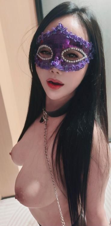 服务一流的母狗配图1