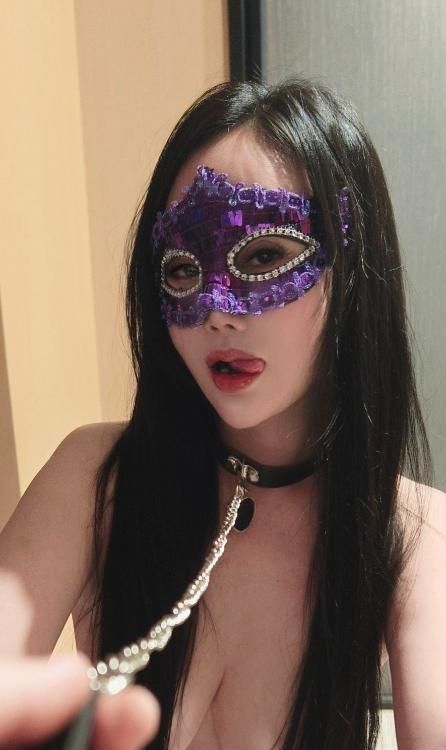 服务一流的母狗配图4