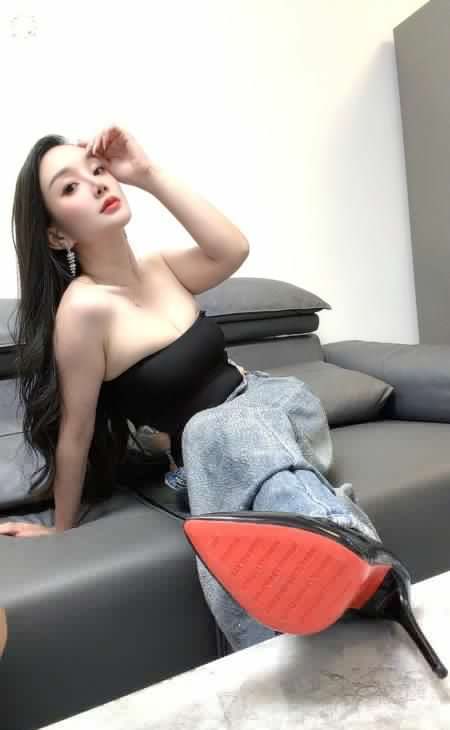 酷似小璐的优女配图3