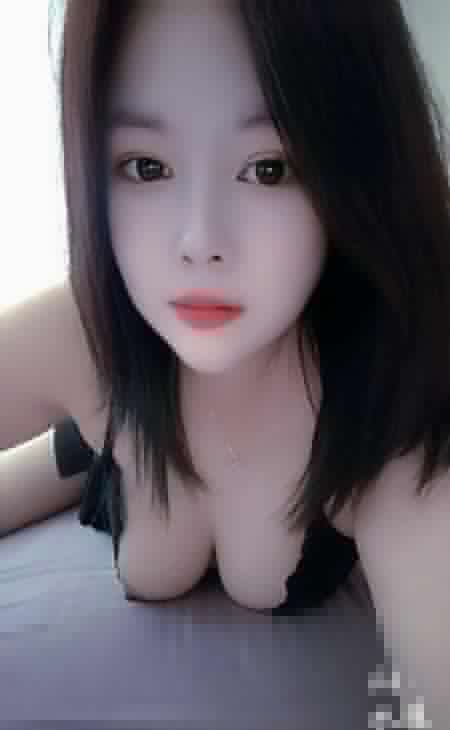 妖艳少妇配图3