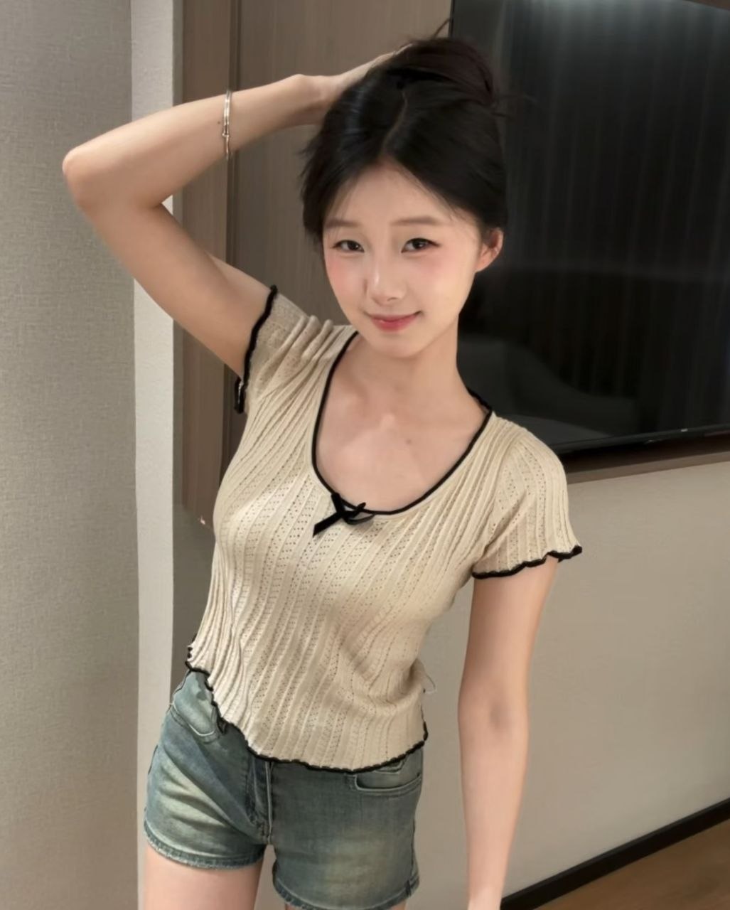 可爱萝莉新人真人直拍配图2