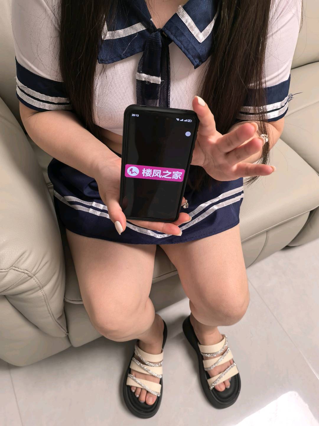 硚口喷水小姐姐配图2