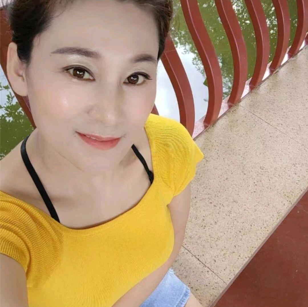 熟妇可潮吹后花园sm配图2