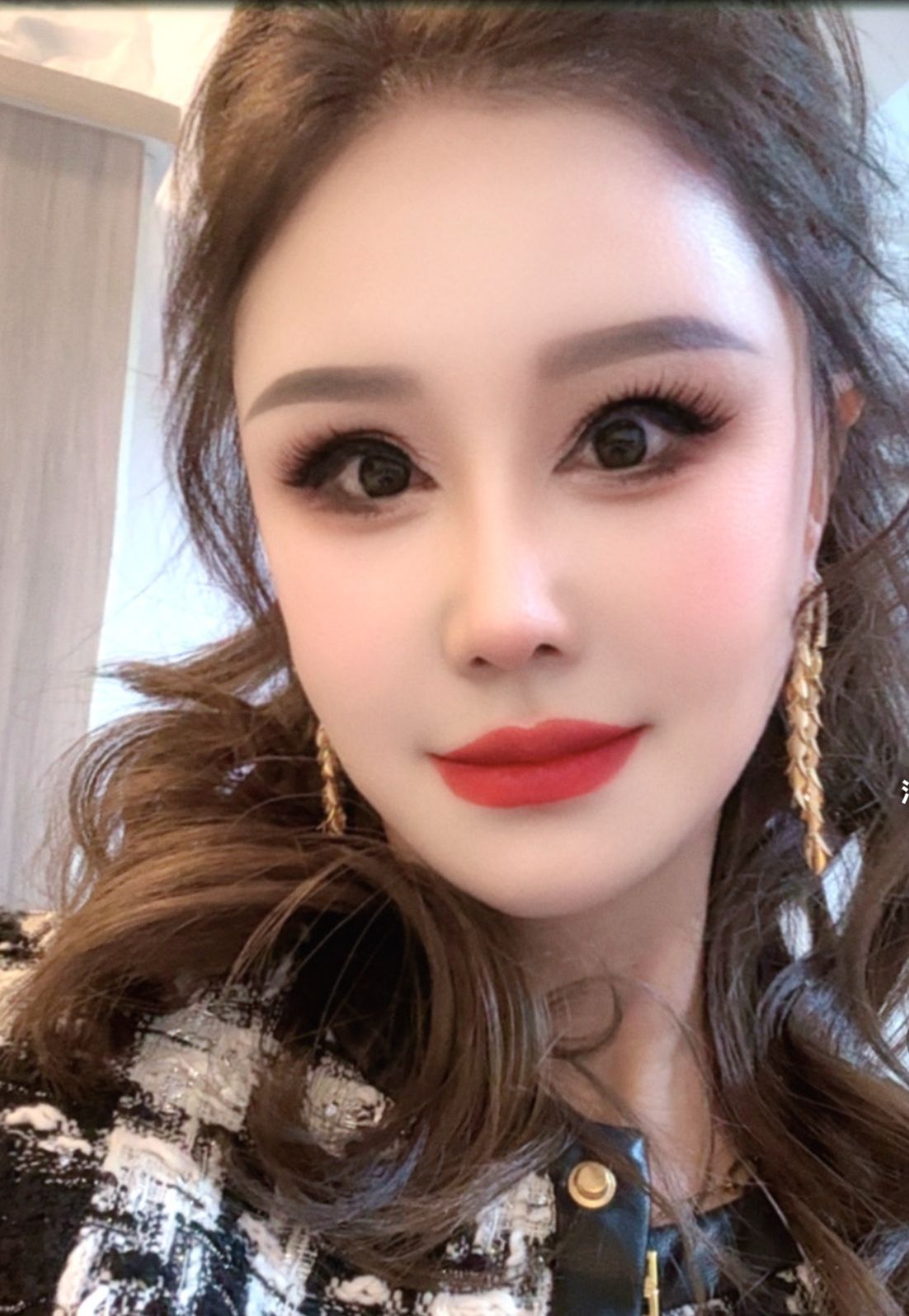 官渡区气质反差少妇配图2